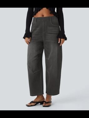 Halara Flex Mid Rise Pockets Barrel Leg Casual Jeans